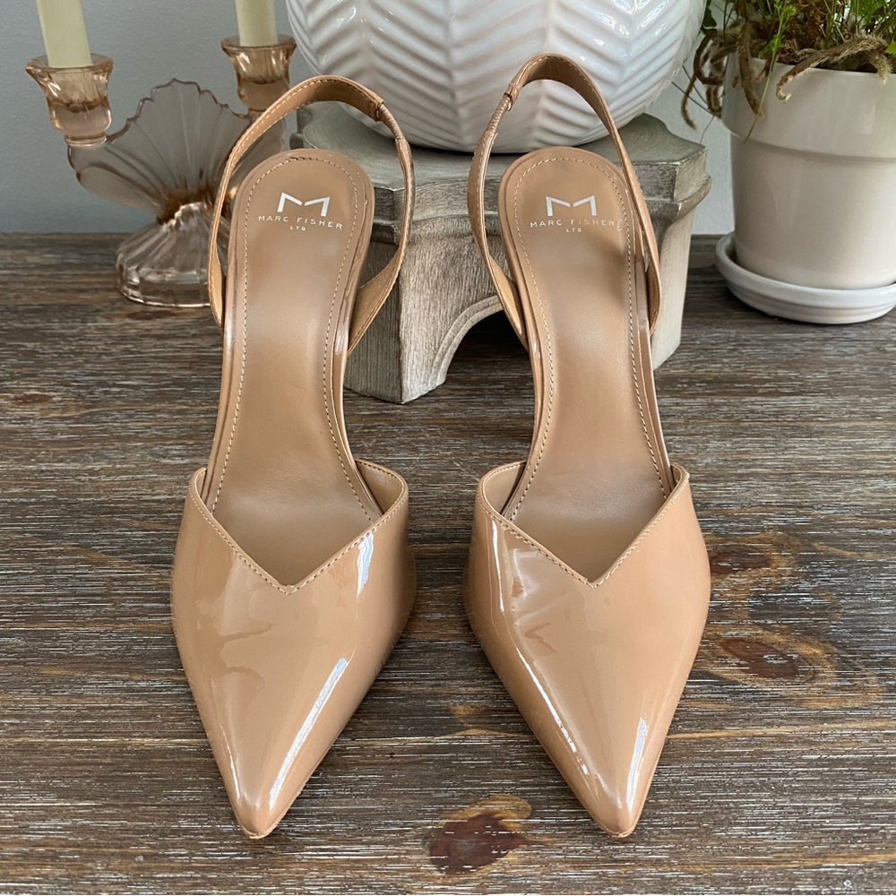 Marc Fisher Fiesty Patent Leather Slingback Heel Pumps Womens 8.5 Nude Beige Tan